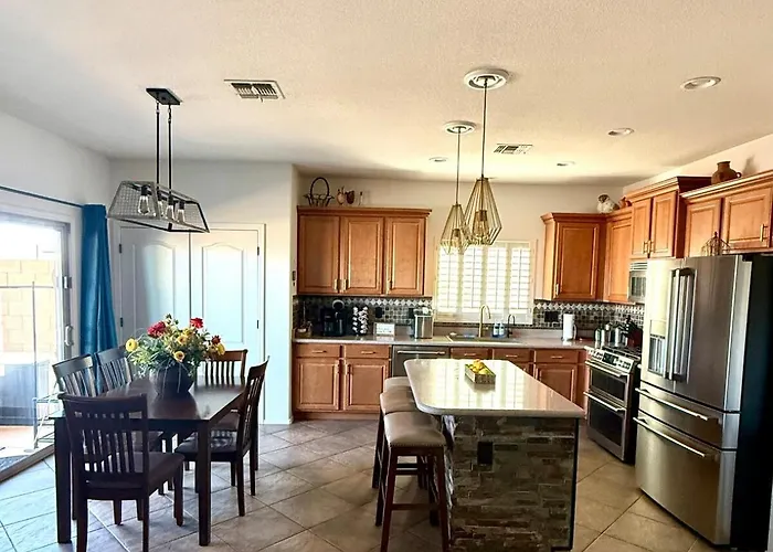 Dom wakacyjny Desert Getaway 5br With Pool Near Phoenix Maricopa