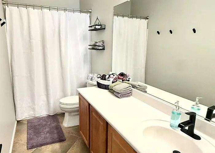 Dom wakacyjny Desert Getaway 5br With Pool Near Phoenix